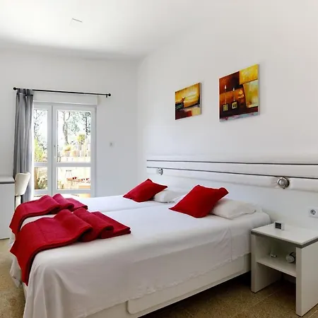 Ark Διαμέρισμα *